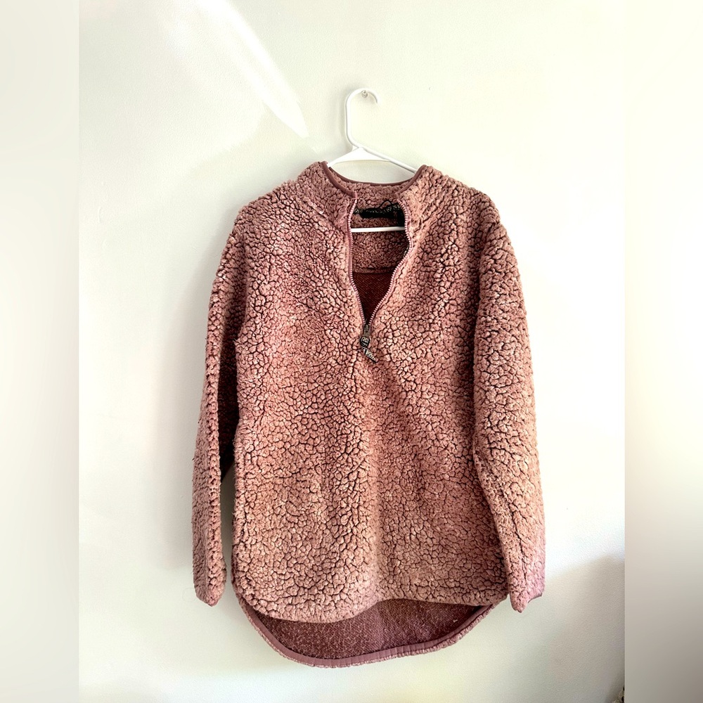 Pink Still Water 1/4 zip up size woman’s medium